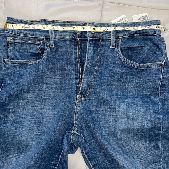 Levi’s 721 High Rise Skinny - Picture 7 of 7